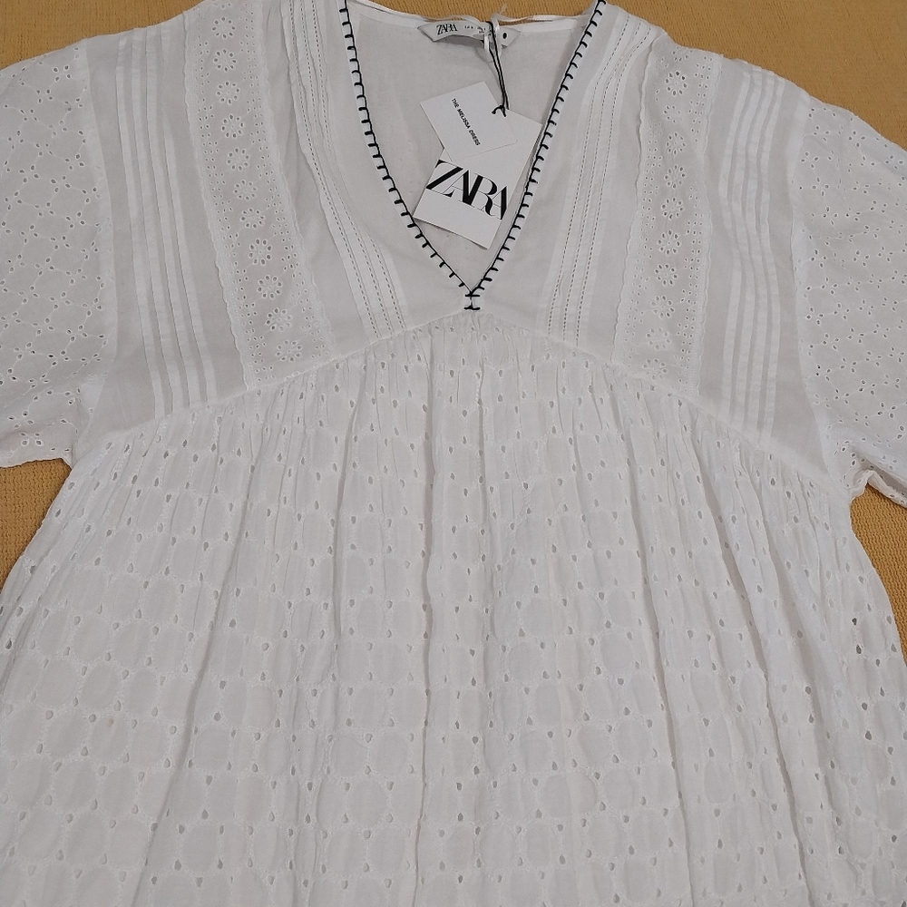Zara White Eyelet Mini Dress with V-Neck Trim